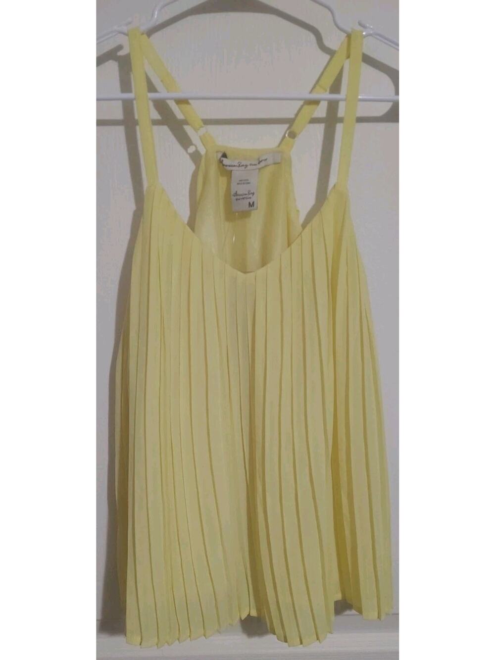 American Rag CIE Shirt Size Medium M Yellow Tank Top Woman's Pleated Dressy New